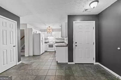 185 Jimmy Reynolds Drive, Jefferson, GA 30549 - Photo 9