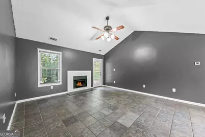 185 Jimmy Reynolds Drive, Jefferson, GA 30549 - Photo 5