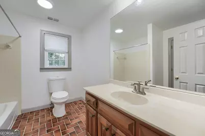 3115 Queens Walk NE, Atlanta, GA 30345 - Photo 11