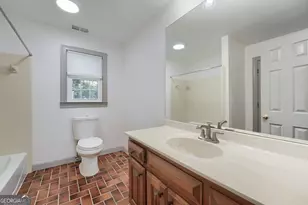 3115 Queens Walk NE, Atlanta, GA 30345 - Photo 11