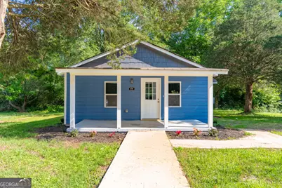 808 Davis Street, Monroe, GA 30655 - Photo 1