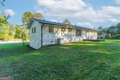 2290 Pinetree Lane NE, Conyers, GA 30012 - Photo 7
