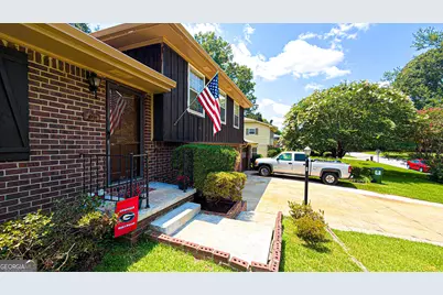 665 Georgia Avenue, Fayetteville, GA 30214 - Photo 3