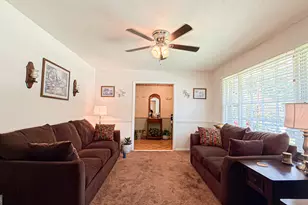 665 Georgia Ave, Fayetteville, GA 30214 - Photo 9