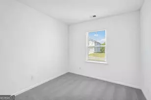 8 Gulfstream Dr, Lagrange, GA 30241 - Photo 11