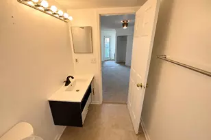 795 Hammond Dr, Atlanta, GA 30328 - Photo 7