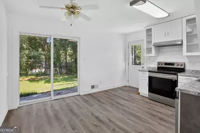 6464 Rabun Road, Morrow, GA 30260 - Photo 5