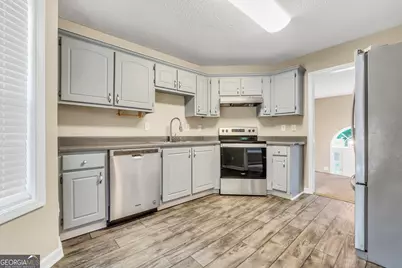 105 Dawn Court, Jackson, GA 30233 - Photo 15