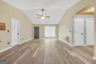 1203 Dried Creek Ct, McDonough, GA 30252 - Photo 7