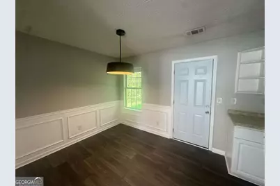 7467 Petunia Drive, Riverdale, GA 30296 - Photo 5