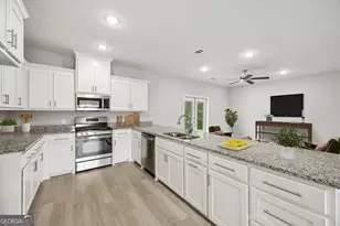 109 Eva Dr, Saint Marys, GA 31558 - Photo 11