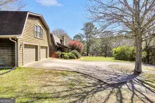 330 Country Kitchen Rd, Barnesville, GA 30204 - Photo 5