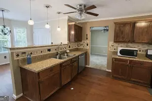 4323 Caroline Ct, Douglasville, GA 30135 - Photo 7