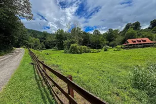 122 Crawford Cove Rd, Sylva, NC 28725 - Photo 5