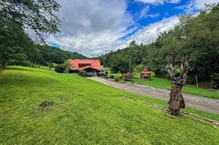 122 Crawford Cove Rd, Sylva, NC 28725 - Photo 11