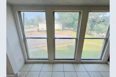 4265 Parkview Court, Stone Mountain, GA 30083 - Photo 9