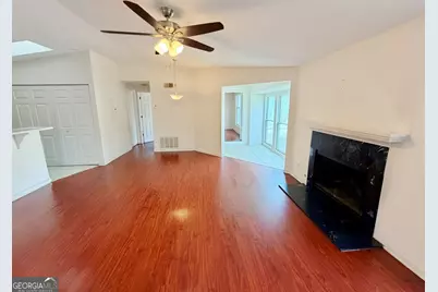 4265 Parkview Court, Stone Mountain, GA 30083 - Photo 3