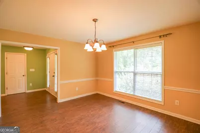 302 W Lakeview Drive NE, Milledgeville, GA 31061 - Photo 5
