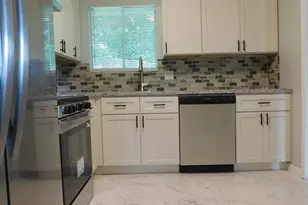 6740 Cambridge Dr, Rex, GA 30273 - Photo 5