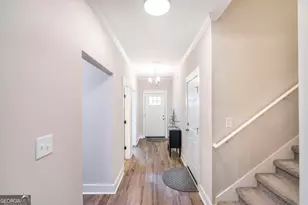 266 Lakeview Dr, Macon, GA 31211 - Photo 11