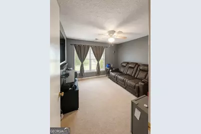 124 Heathrow Drive, Riverdale, GA 30274 - Photo 7