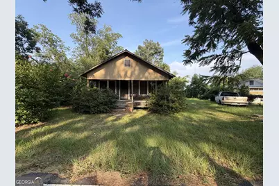321 Leo Marshall Street, Blackshear, GA 31516 - Photo 1