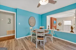 1011 Cherokee Cir, Waycross, GA 31501 - Photo 11