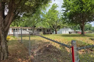 175 Westmoreland Meadows Dr, Cleveland, GA 30528 - Photo 3