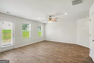 1367 Midnight Ride Ct, Hampton, GA 30228 - Photo 3