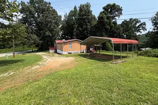784 Lakeland Dr, Toccoa, GA 30577 - Photo 3