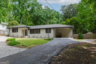 4090 Land O Lakes Drive NE, Atlanta, GA 30342 - Photo 3