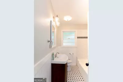 4090 Land O Lakes Drive NE, Atlanta, GA 30342 - Photo 29