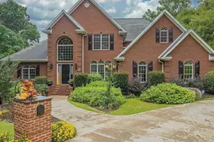 1818 Stoney Crest Dr, Elberton, GA 30635 - Photo 1