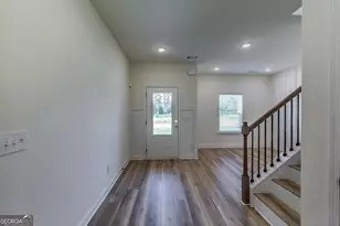 431 Windy Ln, Jonesboro, GA 30238 - Photo 3