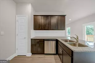 313 Melanie Ct, Bowdon, GA 30108 - Photo 17
