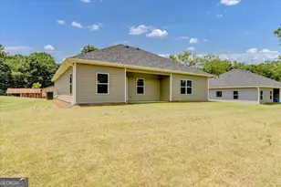 325 Angela Ave, Bowdon, GA 30108 - Photo 33