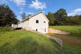 98 E B Rd, Cleveland, GA 30528 - Photo 91