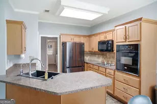 3505 Garden Walk Ln, Loganville, GA 30052 - Photo 11