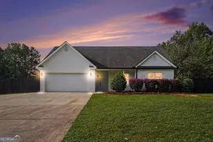 520 Vineyard Rd, Griffin, GA 30223 - Photo 1