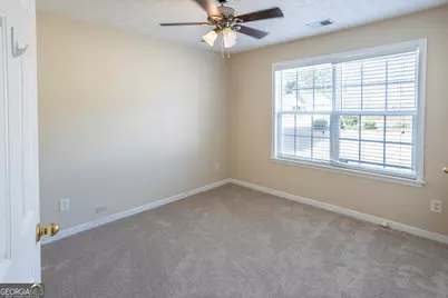 305 Bradford Court, Auburn, GA 30011 - Photo 17