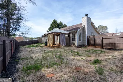 305 Bradford Court, Auburn, GA 30011 - Photo 5