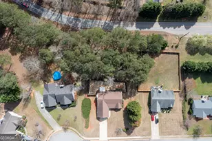 305 Bradford Ct, Auburn, GA 30011 - Photo 23