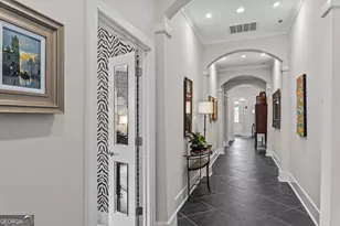 221 W Jefferson St, Madison, GA 30650 - Photo 11