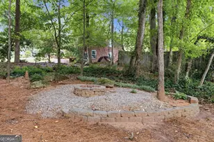 2661 NE Sheila Ln NE, Marietta, GA 30062 - Photo 21