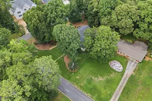 2661 NE Sheila Ln NE, Marietta, GA 30062 - Photo 19