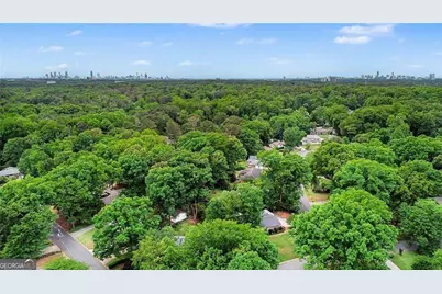 2700 Hawaii Court, Decatur, GA 30033 - Photo 31