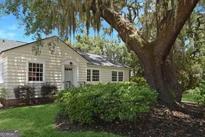 1815 Oak Avenue, Brunswick, GA 31520 - Photo 1