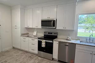 1815 Oak Ave, Brunswick, GA 31520 - Photo 11