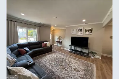 716 Manor Way, Cartersville, GA 30120 - Photo 7