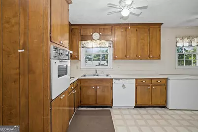 114 Bobolink Drive, Griffin, GA 30224 - Photo 9